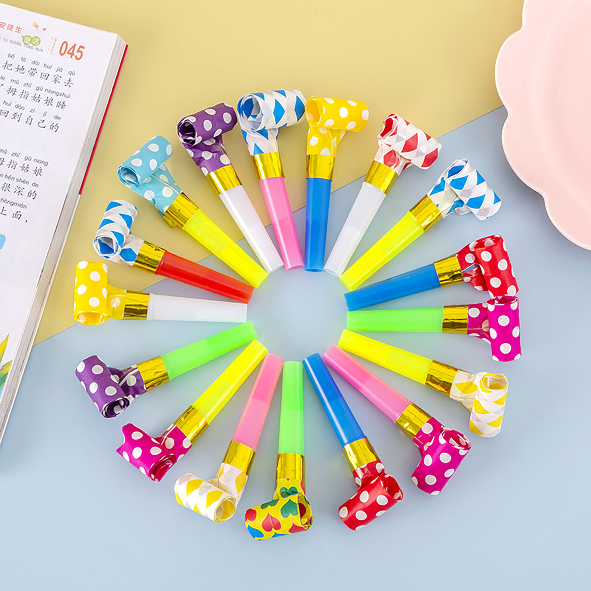 Party Games Easter - 30 Uds. Silbatos coloridos de juguete,